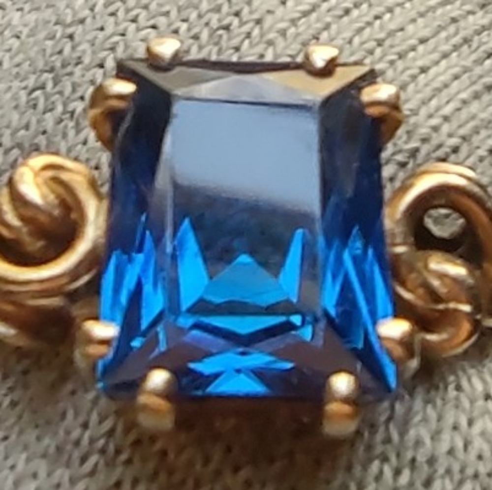 COPY - 10k Gold Vintage 1950s Sapphire Ring